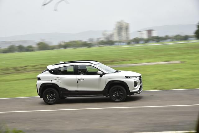 Color White Image - 9149