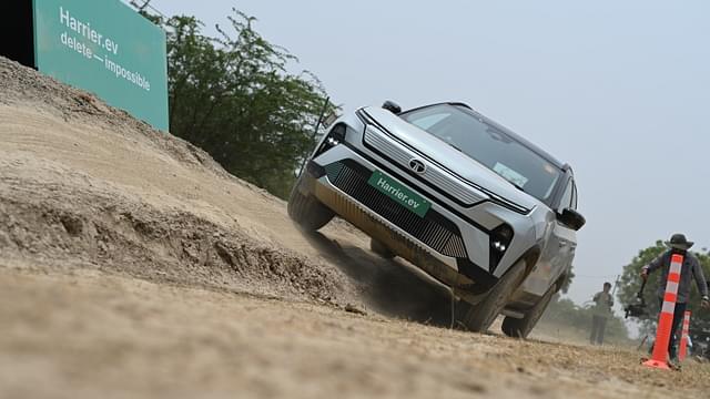 Front View Image - 18092